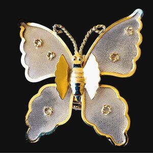 Butterfly Mesh Brooch Insect Bug Pin Gold Tone Safety Clasp